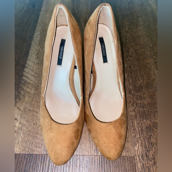 Suede Heels - Picture 3 of 5